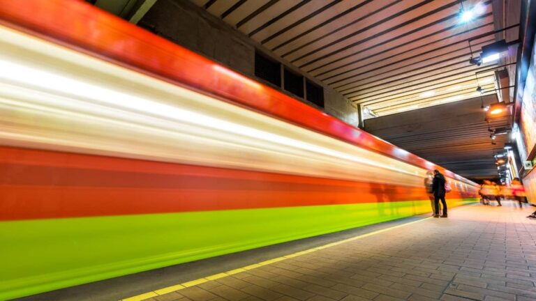 Metro de la CDMX: una historia de éxitos y abandonos